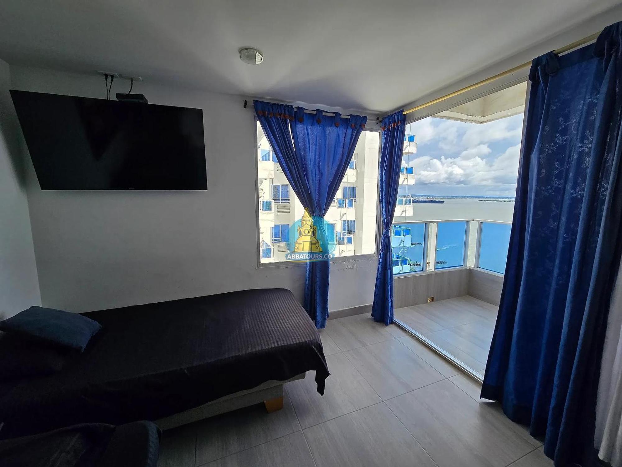 Con Balcón Y Vista Al Mar *