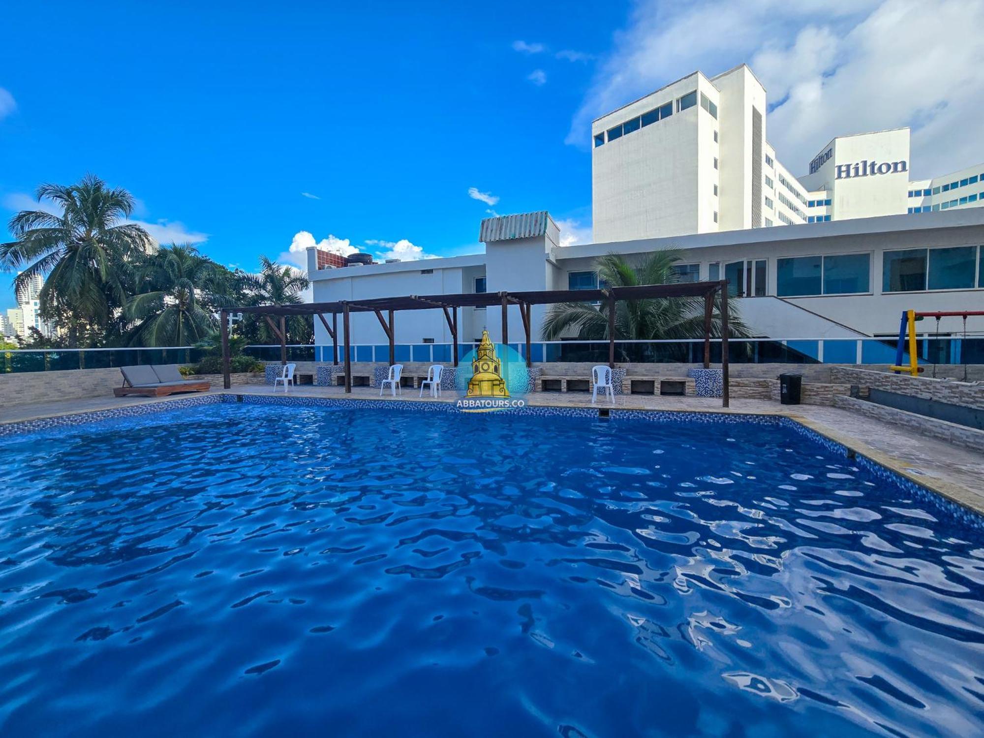 Con Balcón Y Vista Al Mar